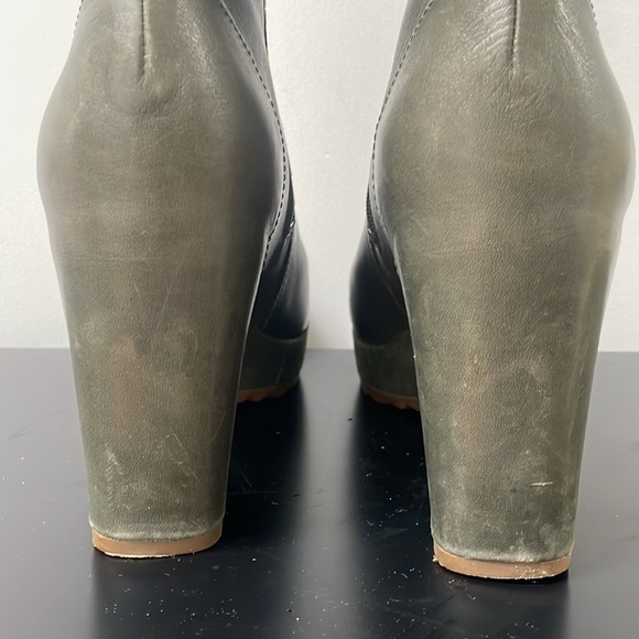 Ecco shoes platform leather boots dark green olive chunky heel booties sz 8.5 - Picture 7 of 13